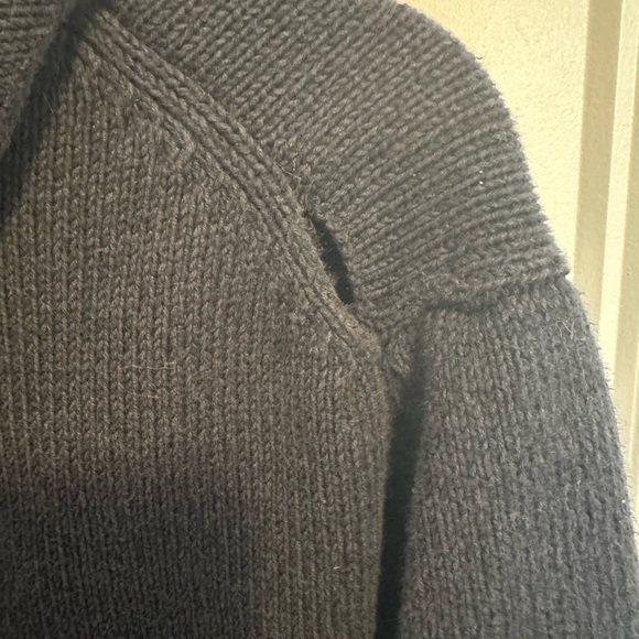 SALE 3/$15 H&M hooded knitted sweater - Picture 5 of 5